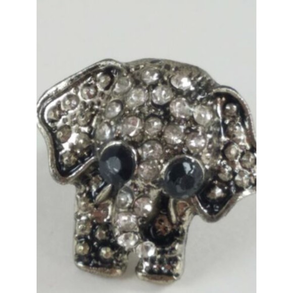 NWT! Womens Chuns Fashions Ring Elephant One Size Bling Rhinestones Jewelry - Picture 6 of 6